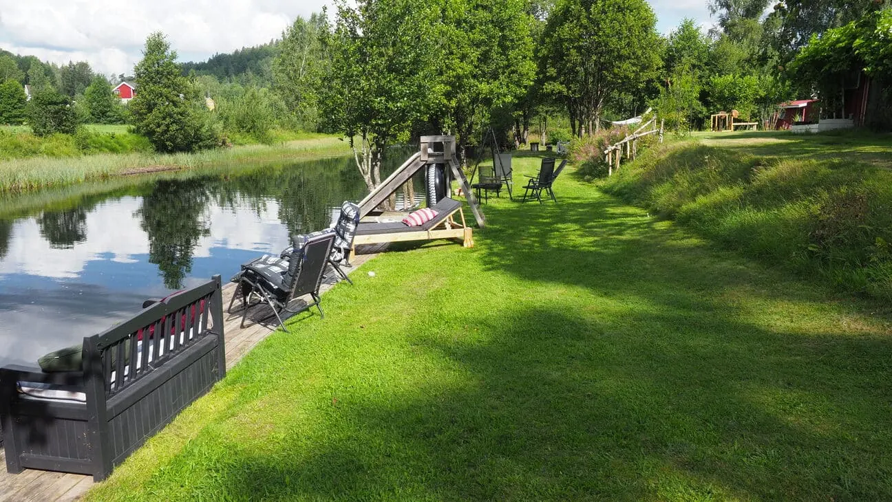 Garden and river surroundings